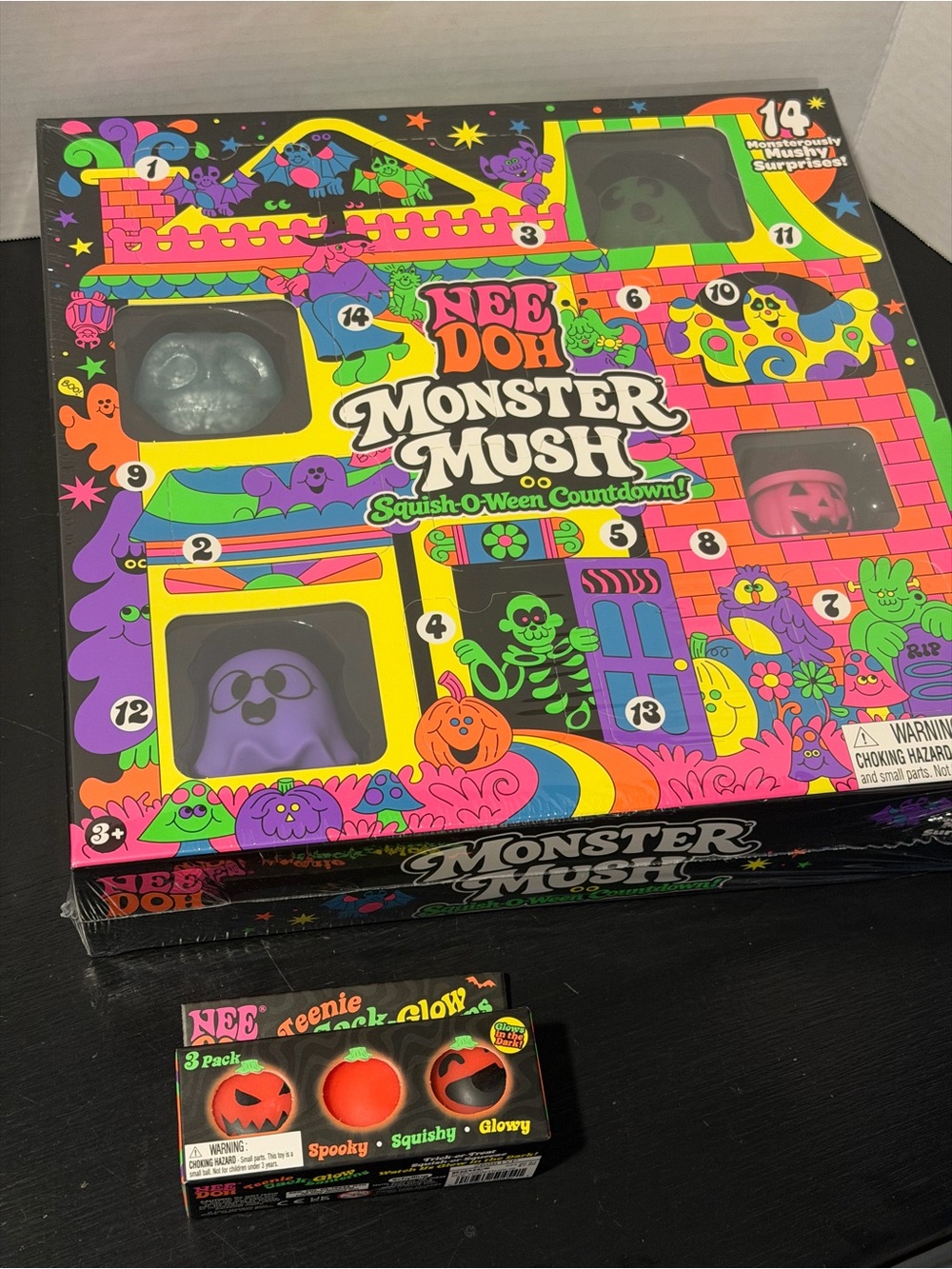 BUNDLE NeeDoh Monster Mush Squish-O-Ween Countdown Advent Calendar plus pumpkins